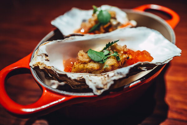 Hamburger Restaurants weiterhin an der Spitze der Nachhaltigkeit: Viele „Grüne Sterne“ und das erste „Hamburg Food Festival“